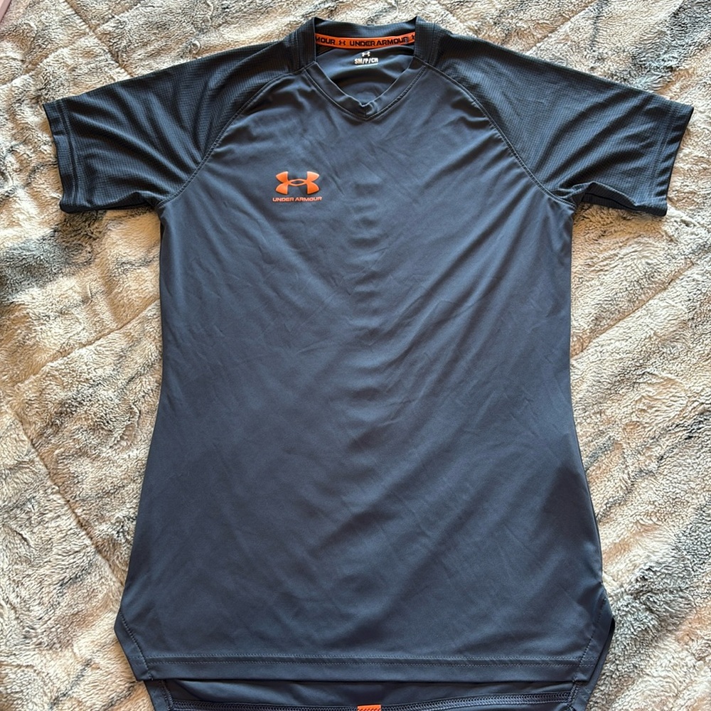 Under Armour V-Neck
